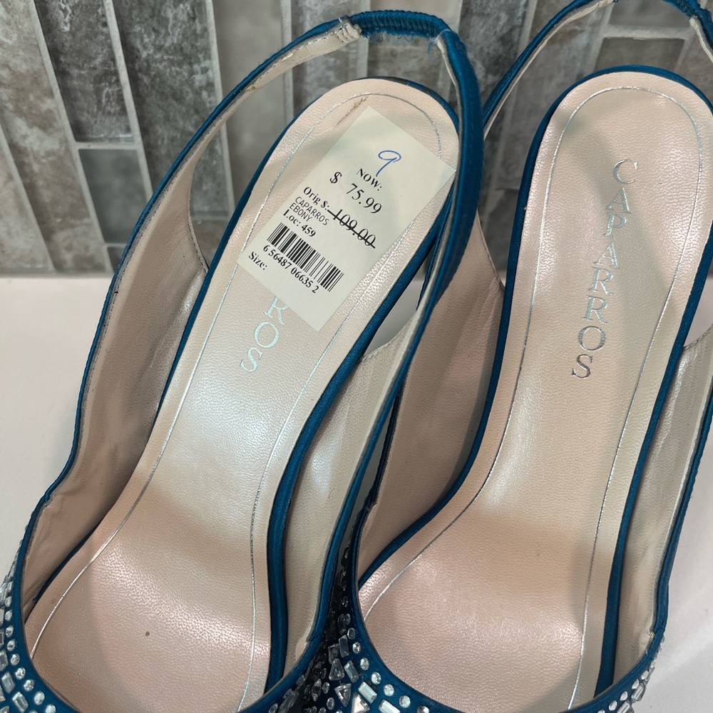 Caparros Peacock Blue Sparkle Sling Back Evening Shoes Size 9 NIB - Picture 2 of 5